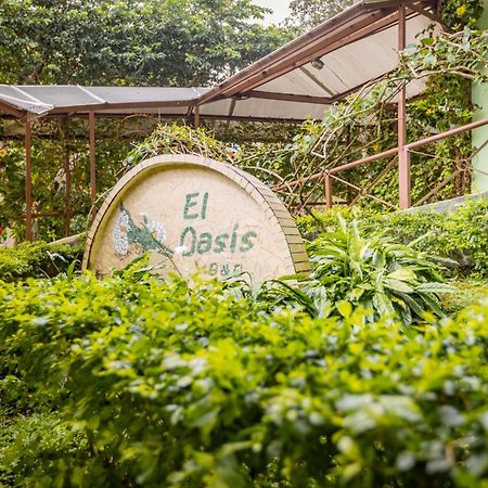 El Oasis Hotel Y Restaurante Букет Екстериор снимка