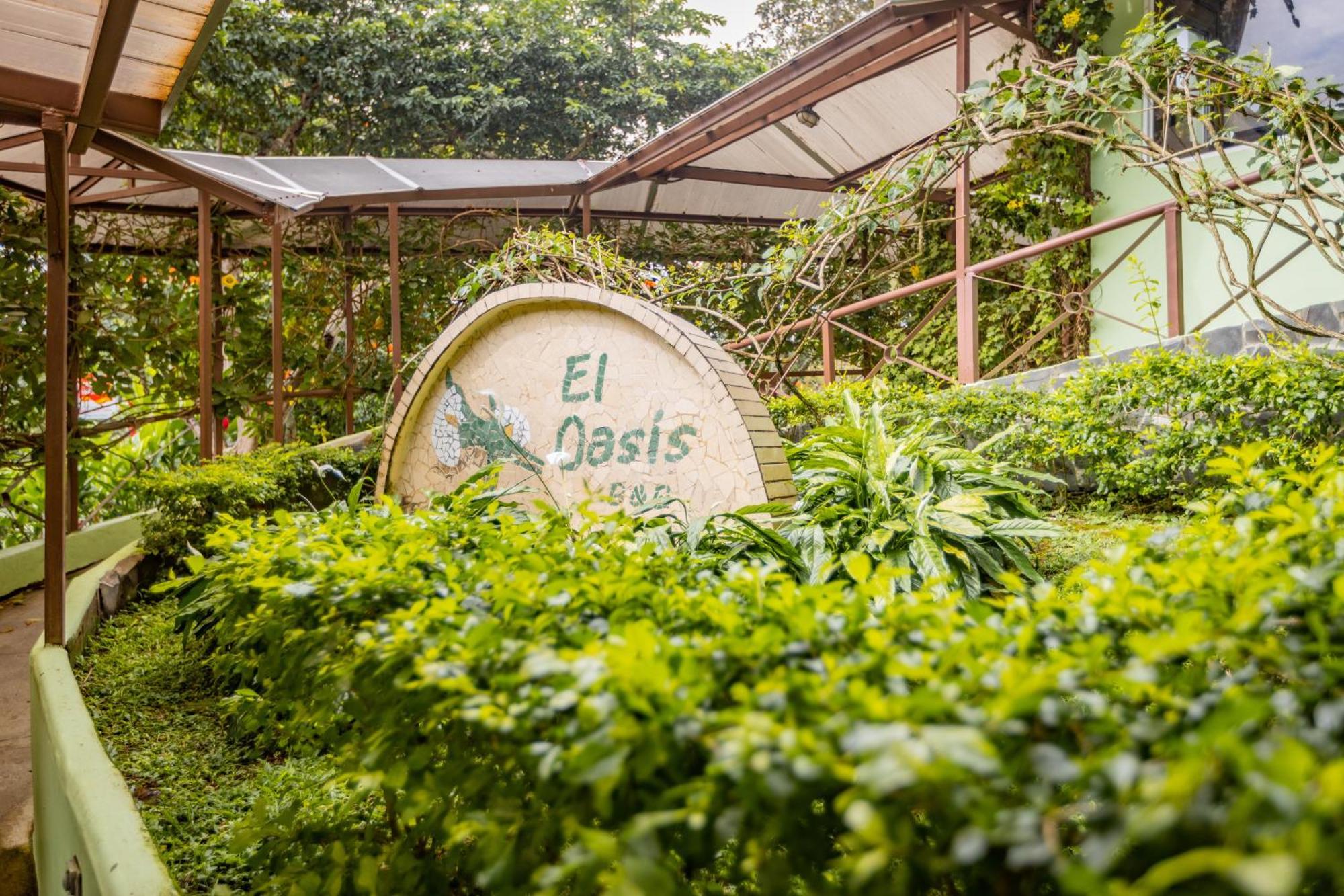 El Oasis Hotel Y Restaurante Букет Екстериор снимка